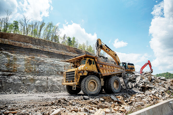 9-16 Mountain Parkway.jpg